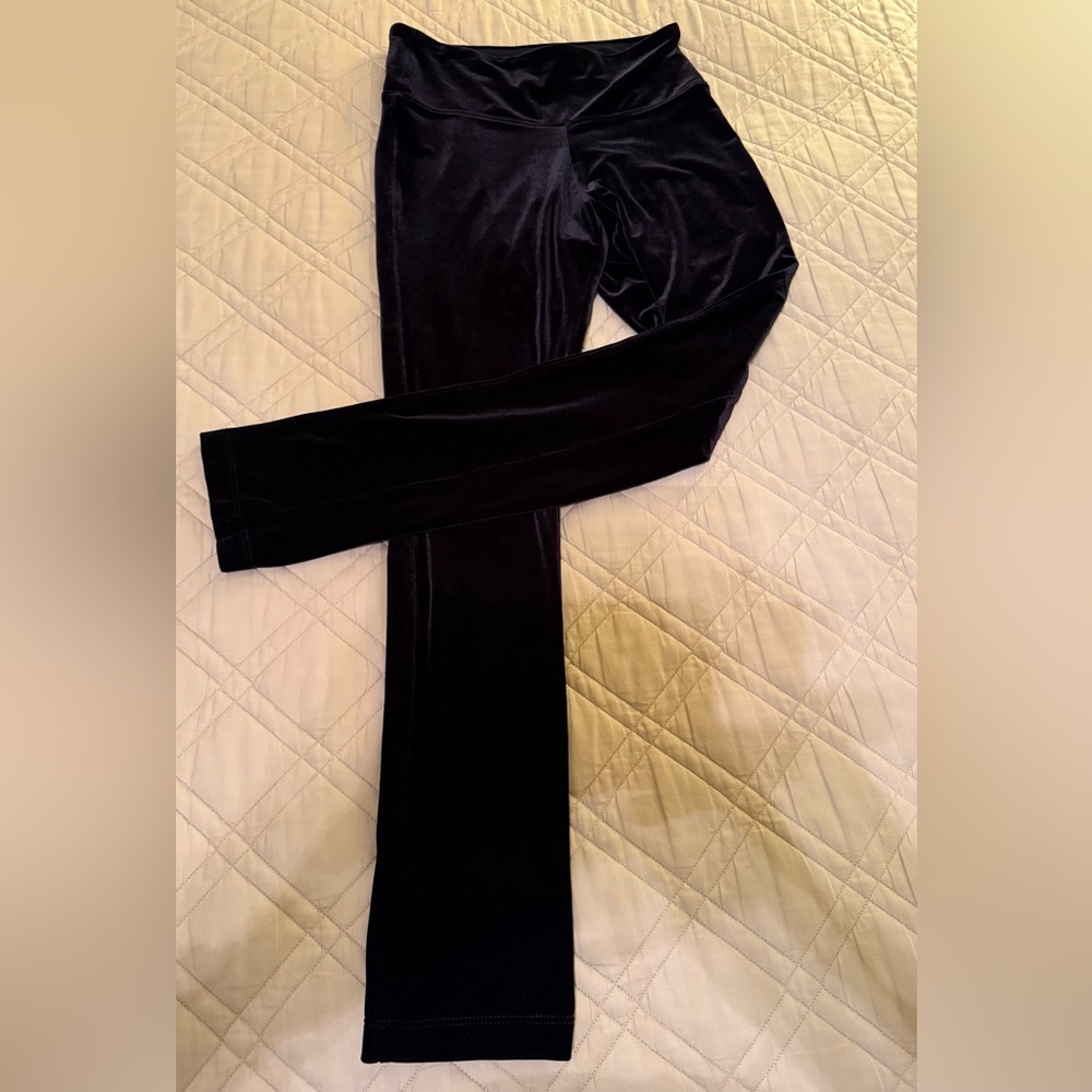 White House Black Market Black Velvet leggings w/ slight flare MEDIUM